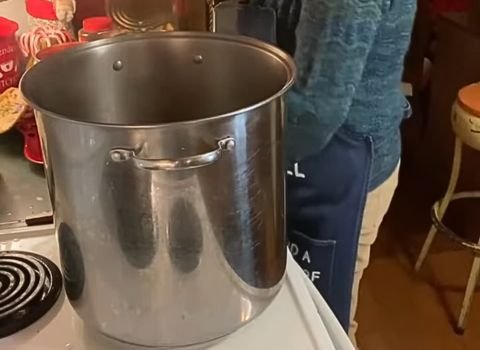 Transfer to a pot