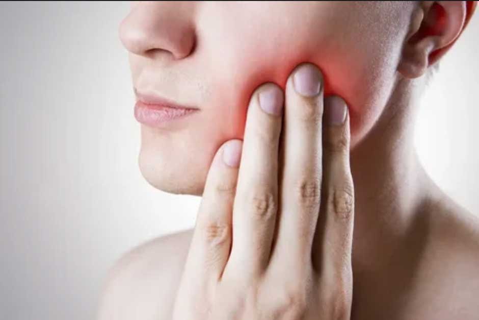 How to Cut Down Swelling After Wisdom Teeth Pull
