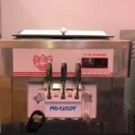 Top 5 Signs Your Commercial Freezer Door Needs Repair